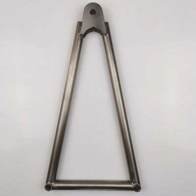 Custom-made Jacobs Ladder Natural Titanium 13 5/8 in Long 3 hole 1 hole for Universal Car Fitment Sprint Car Racing